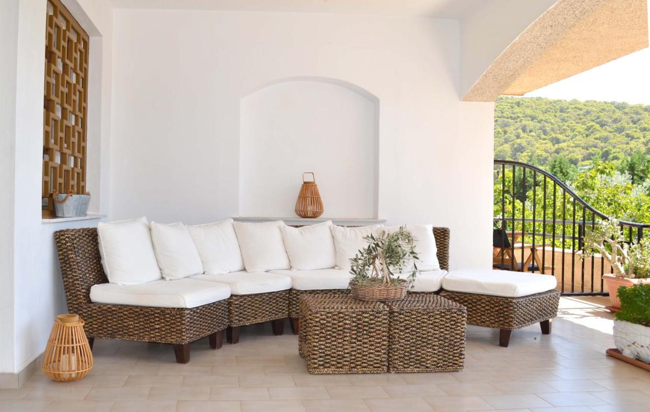 Villa Yiotevi Poros Town Esterno foto